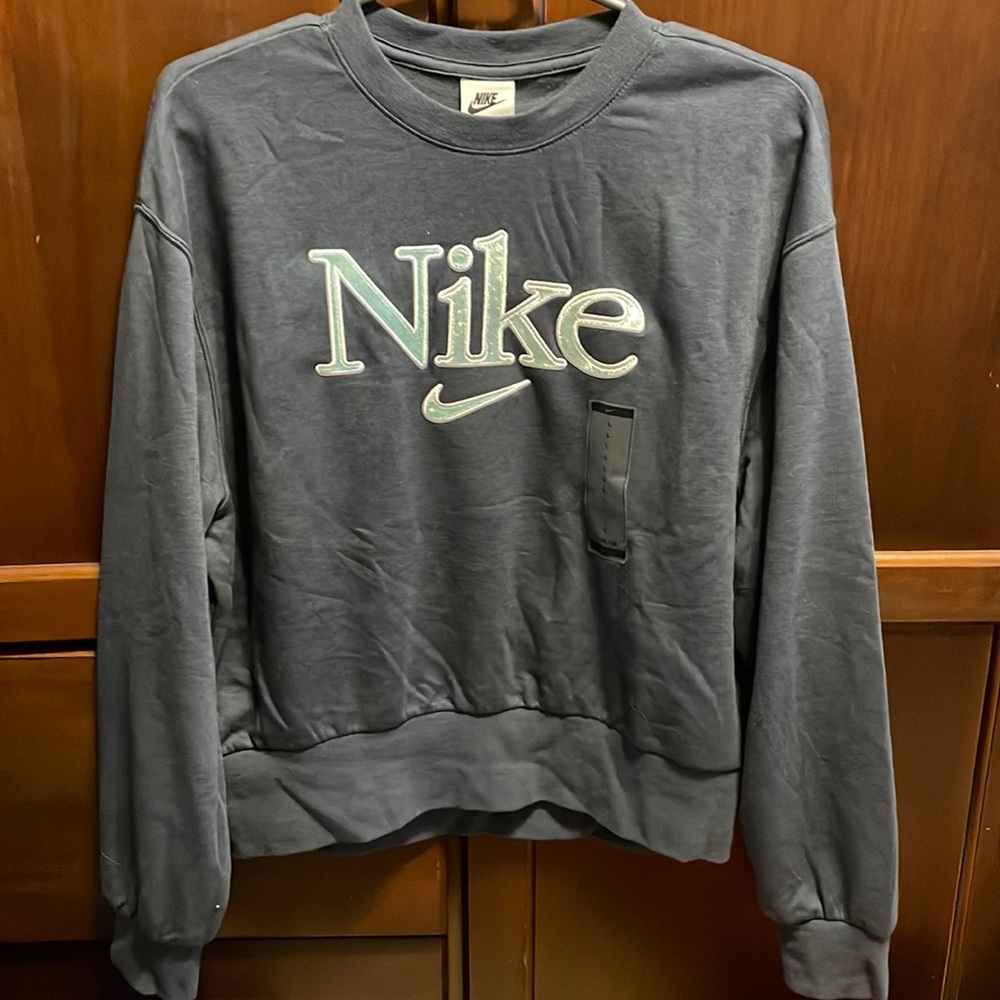 Nike Womens crew neck